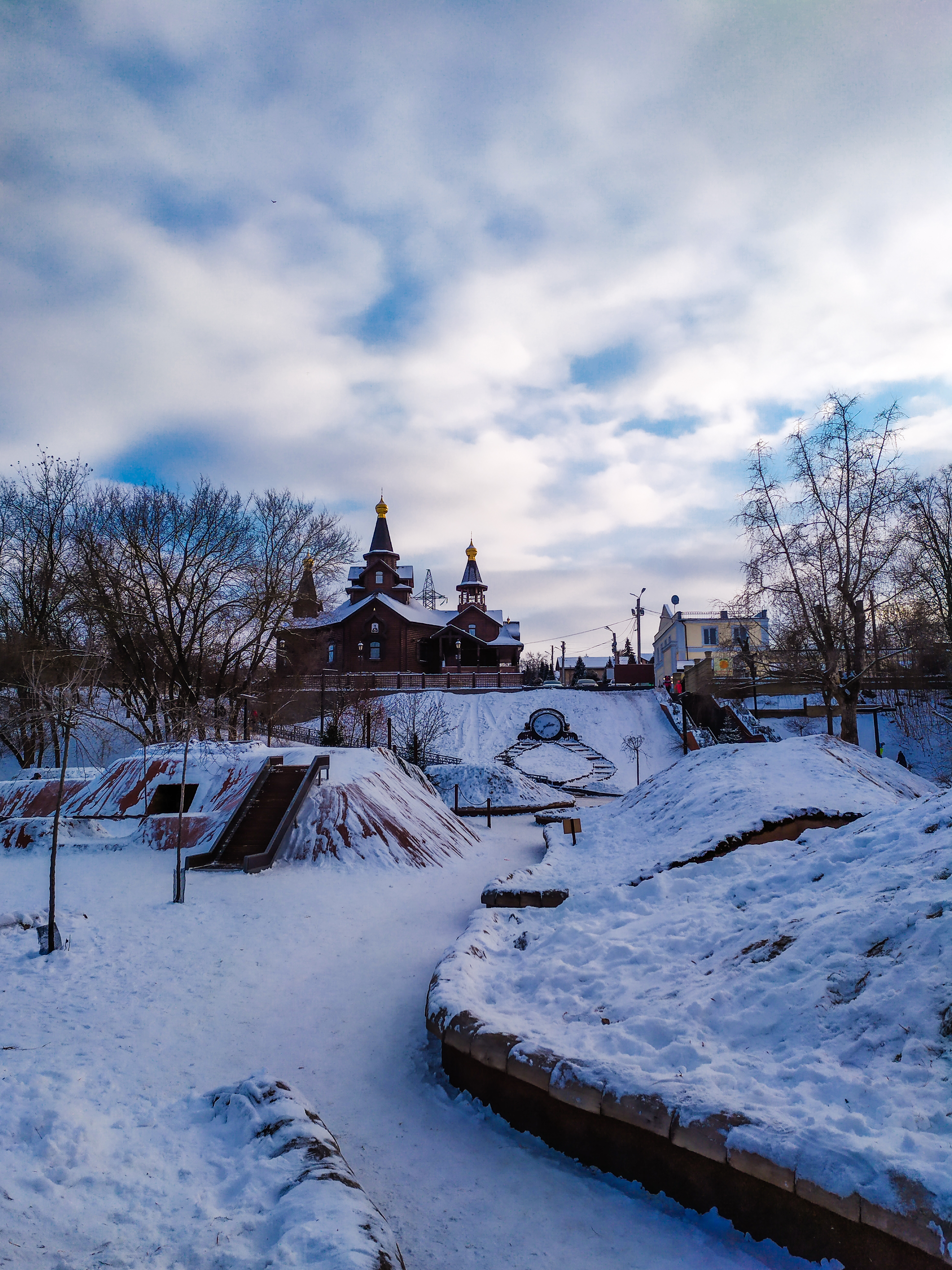 Тіниста доріжка